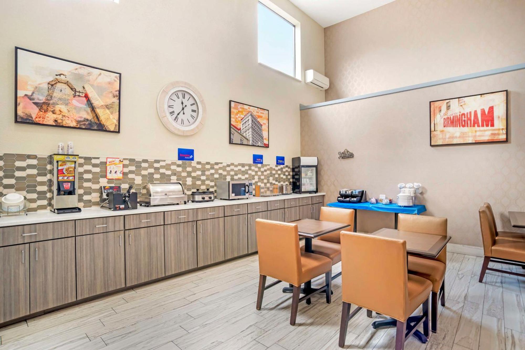 Best Western Gardendale Buitenkant foto