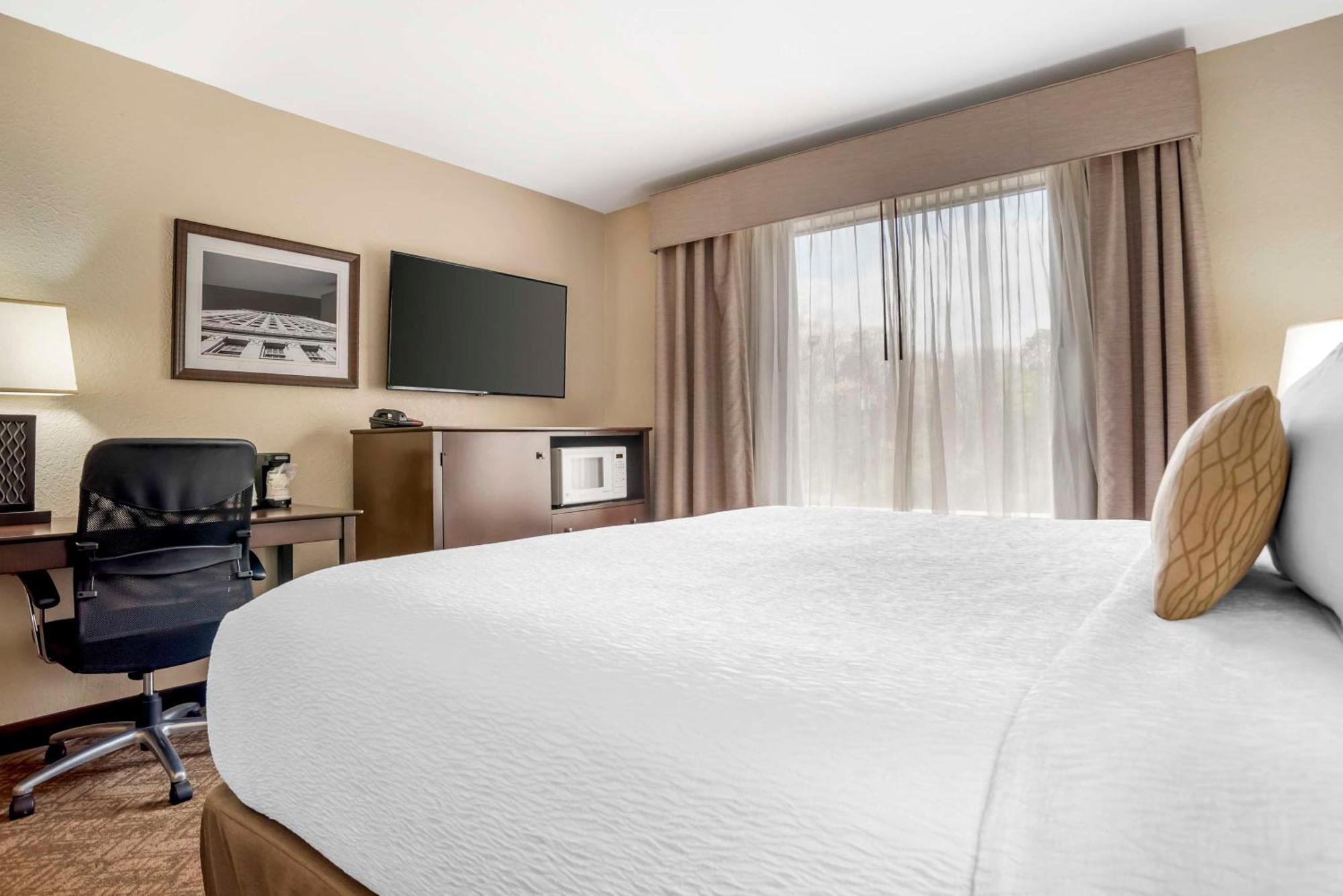 Best Western Gardendale Buitenkant foto