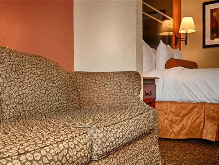 Best Western Gardendale Buitenkant foto